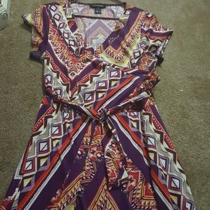 Multi-colored short sleeved dress
